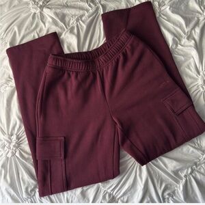 Aritzia Burgundy Cargo Fleece SweatPants
